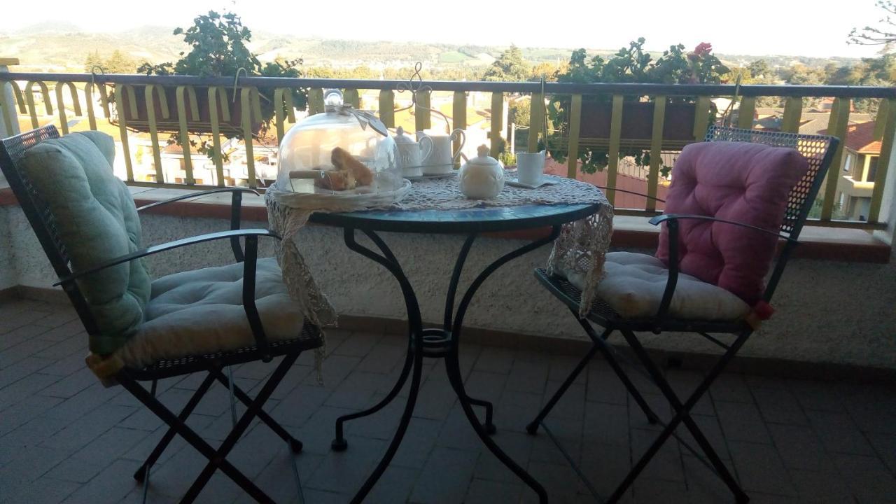 Nel Giardino Di Oz Bed & Breakfast ฟอร์โนโว ดิ ตาโร ภายนอก รูปภาพ