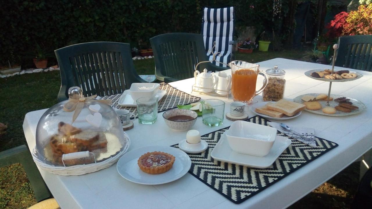 Nel Giardino Di Oz Bed & Breakfast ฟอร์โนโว ดิ ตาโร ภายนอก รูปภาพ